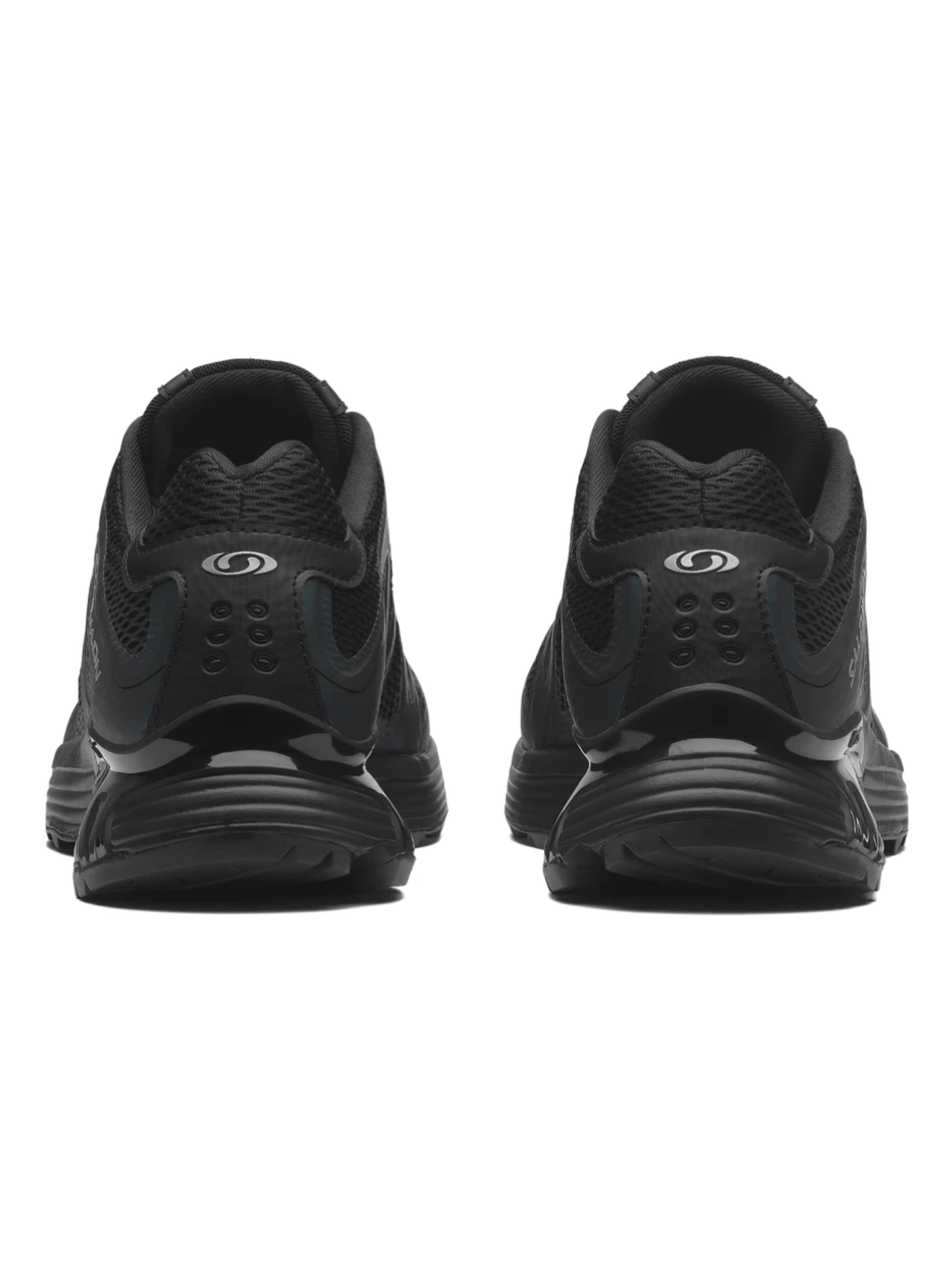 salomon 【XT-WHISPER VOID black/black/silver metalic X】 | nnuudd