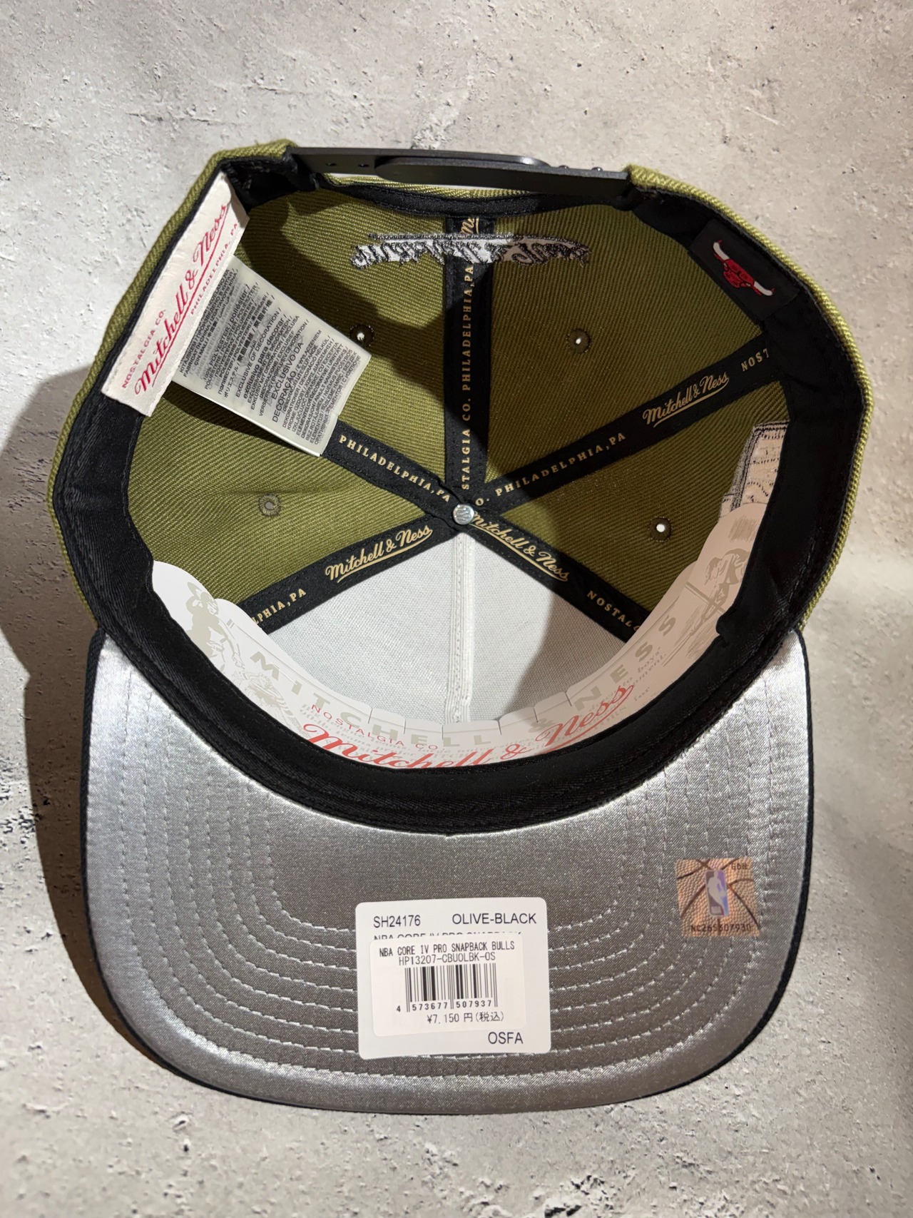 Mitchell＆Ness/ミッチェルアンドネス NBA シカゴ・ブルズ キャップ オリーブ