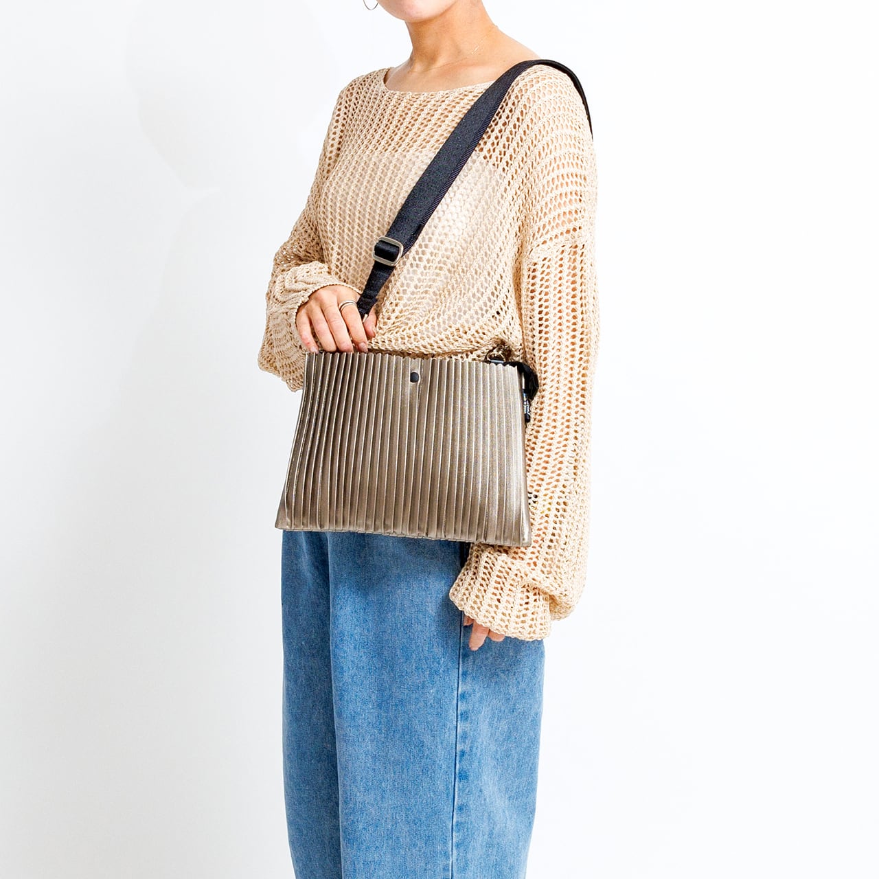 スタイリッシュプリーツシャインショルダーバッグ(DGO-908)#555シャンパン