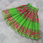 フラダンス 衣装 パウスカート グリーン系 ハイビスカス柄 ハワイアンプリント アロハ フラ ダンス レッスン 練習 華やか 鮮やか かわいい おしゃれ シングル スカート フレア ふんわり 軽やか ピンク系 ピンク 黄緑 フラダンス衣装 アロハシャツ 練習着 ハイビスカス柄スカート カジュアル スカートファッション お洒落