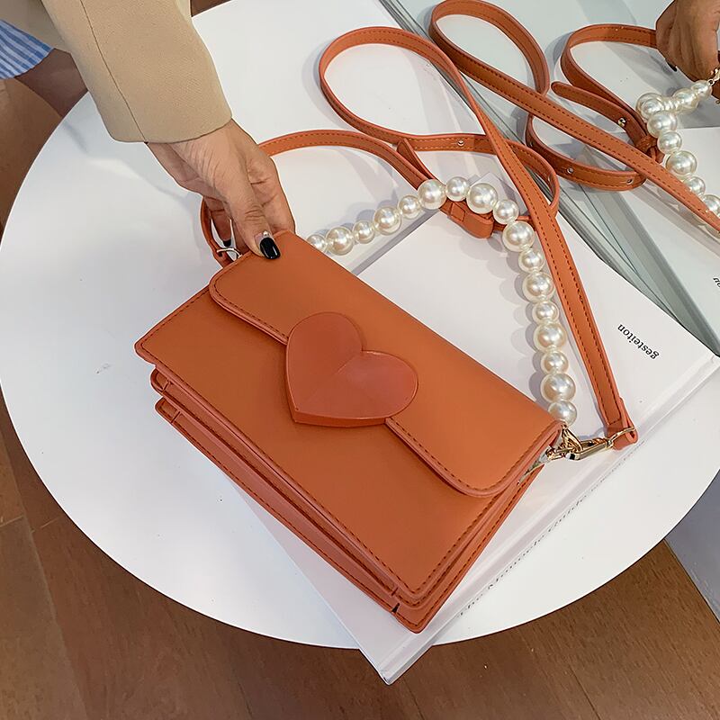 七夕専用カスタムスモールバッグ女性のバッグ2020夏の新しいトレンディなファッション愛メッセンジャーバッグネット赤の小さな四角いバッグ Tiancai_Wing_Bag1640084