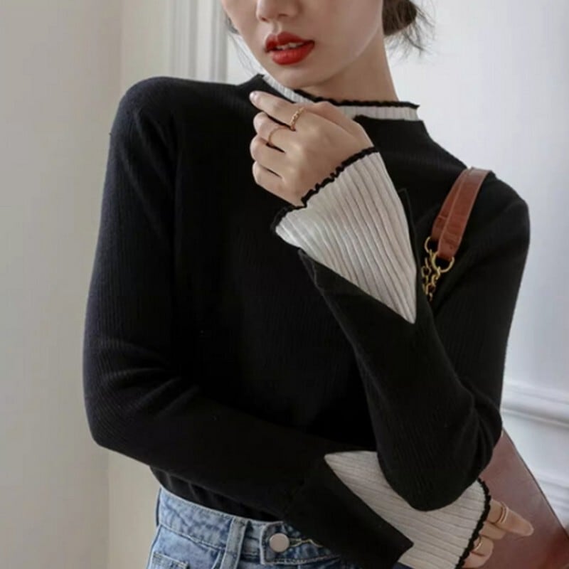 Half high neck fake two-piece sweater