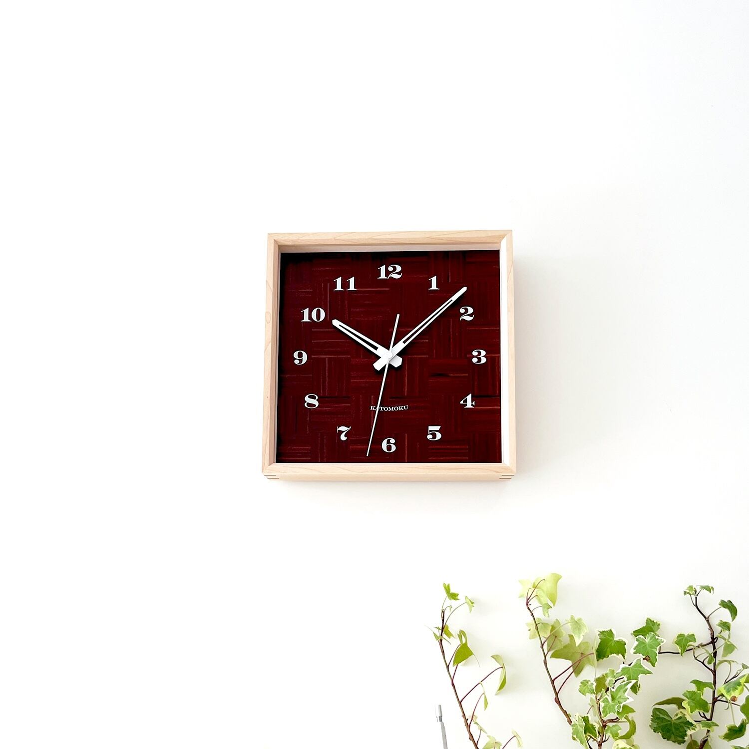 KATOMOKU Square clock 4 H.メープル km-144HM | 加藤木工株式会社