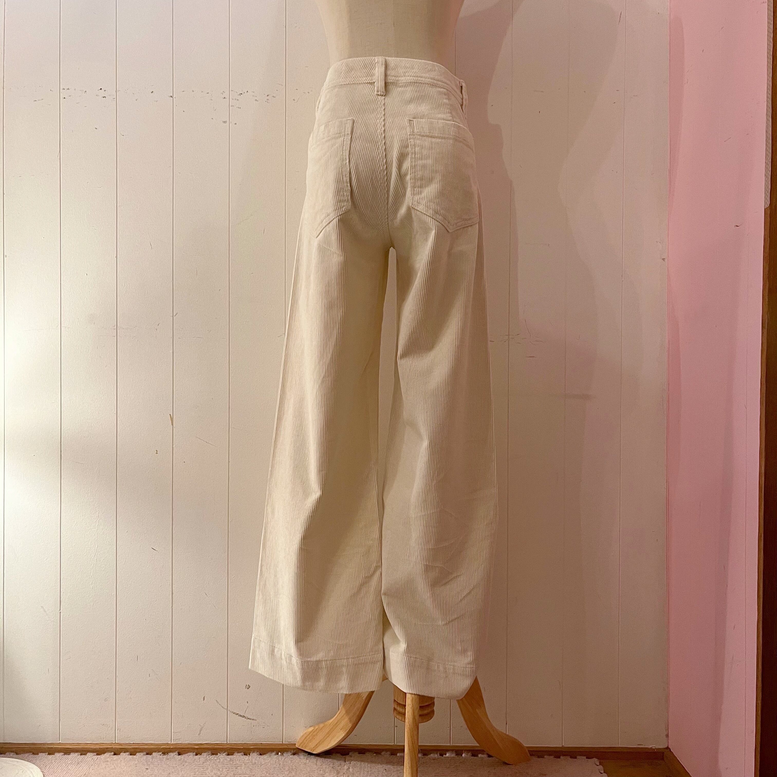 GAP / white corduroy pants