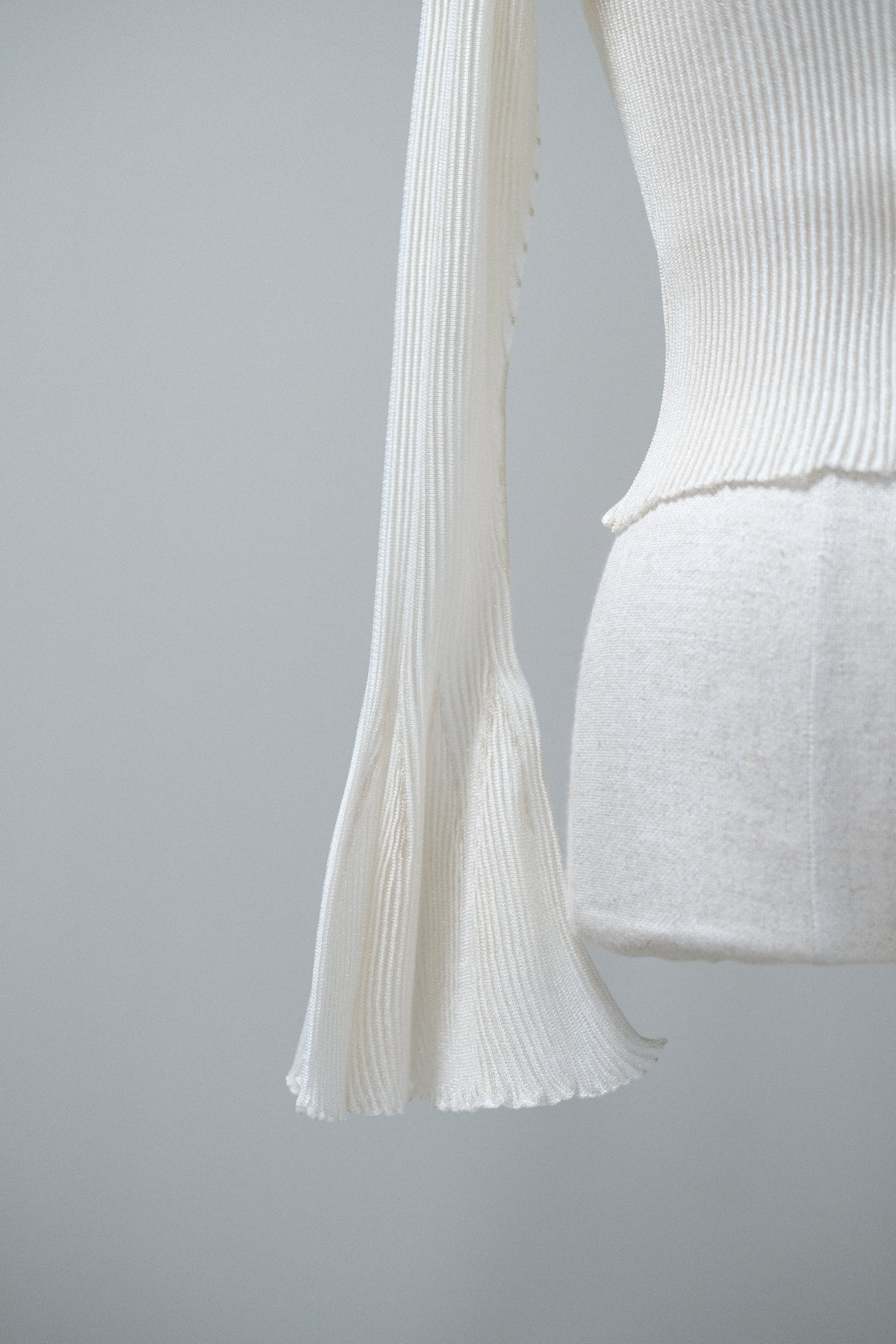 トップス CFCL HYPHA LUCENT GLITTER SHIRT CARDIGAN HYPHA LUCENT GLITTER SHIRT CARDIGAN｜CFCL（シーエフシーエル）正規