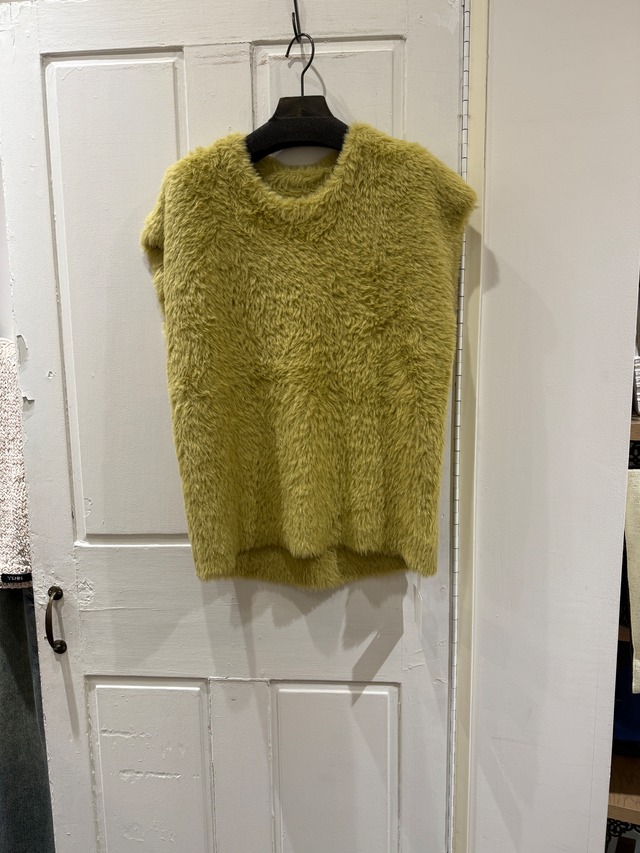 【11/10しゃちょーBIRTHDAYセールライブ①】ファーライクフレンチニット（9454-076JR）　ライトイエロー　CHIGNON　