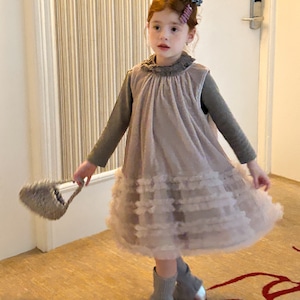 秋多重フリルネックTシャツ