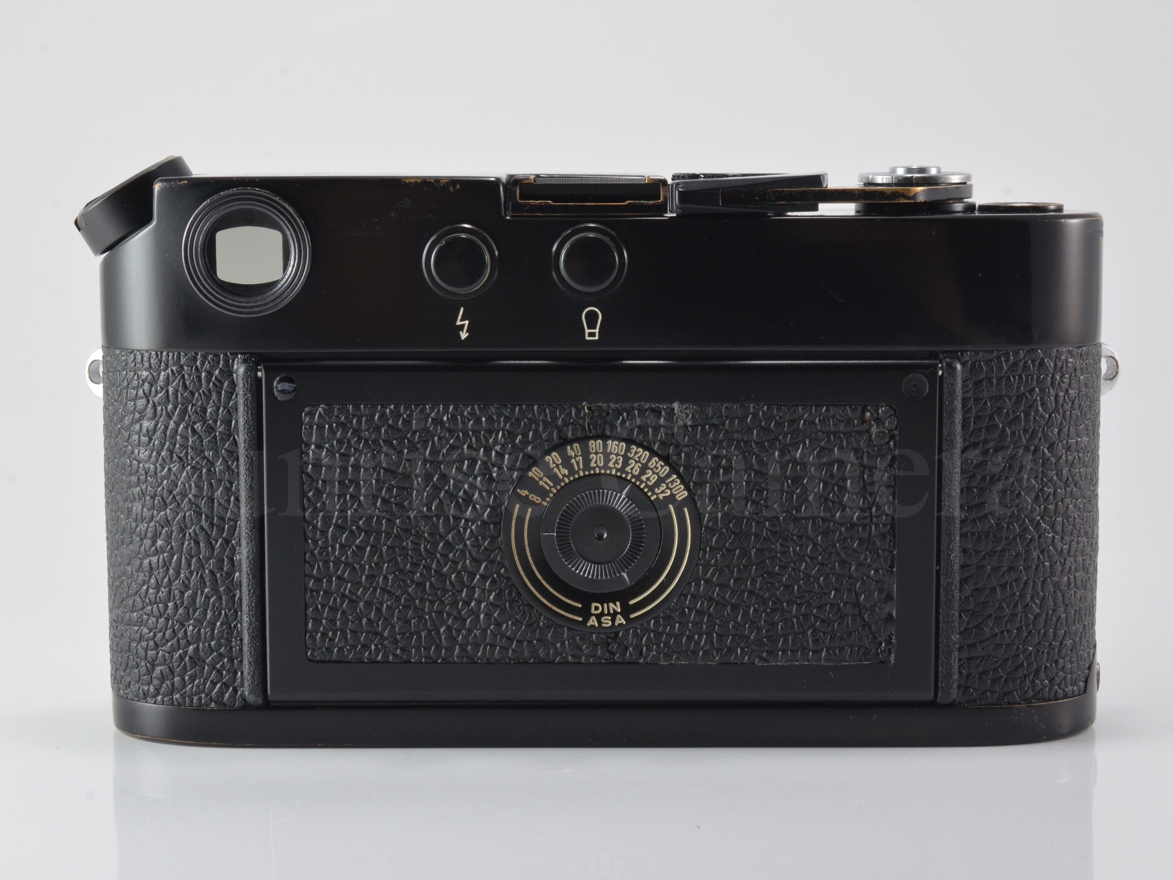 速度表付】Leica M4 ブラックペイント ボディ 120万番台 