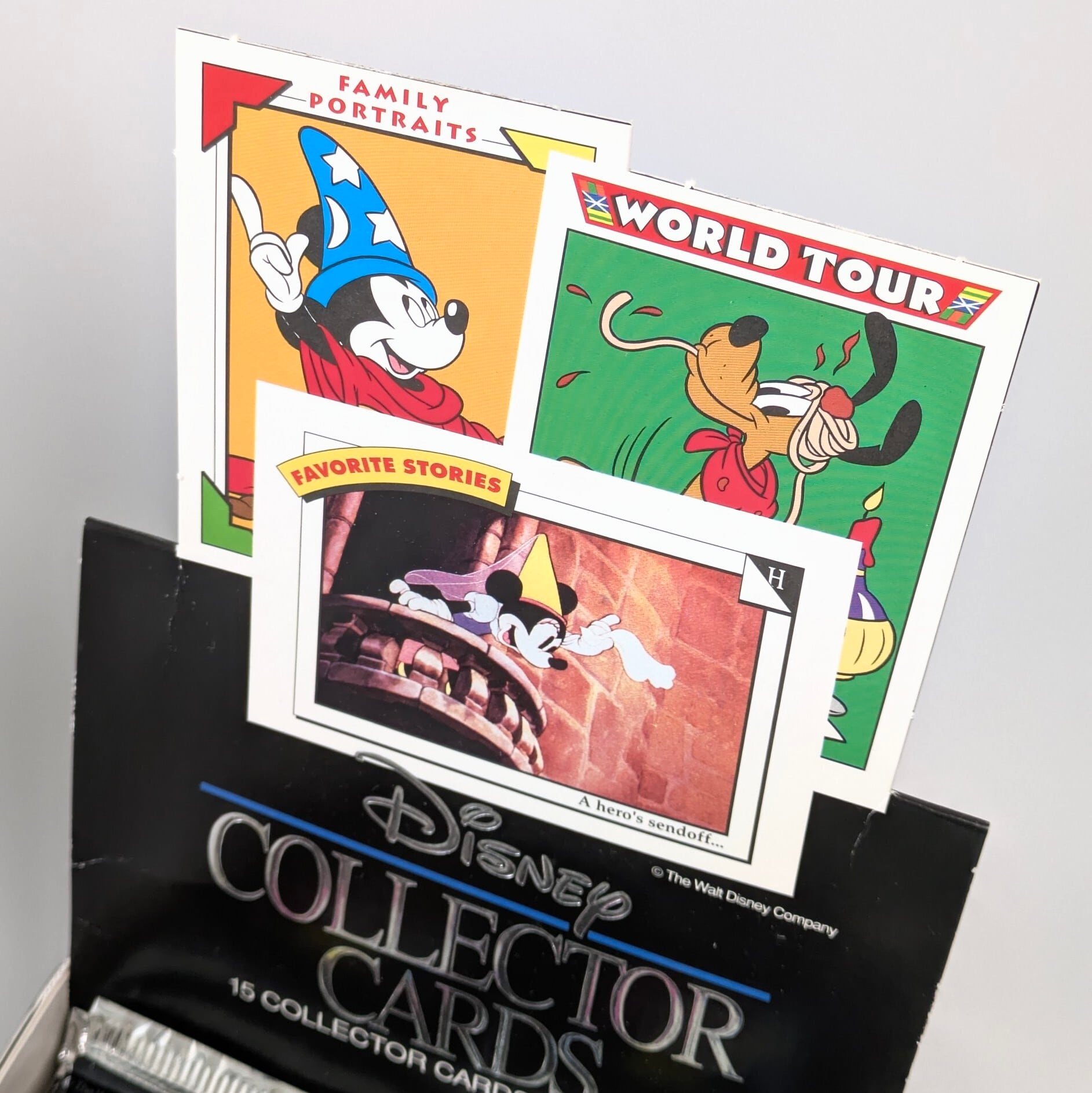 ☆送料無料！☆1991年製 【 Disney Collector Cards ディズニーコレクターカード 】VINTAGE トレーディングカード単品 （1個=15CARDS）〚アメリカン雑貨 アメトイ〛