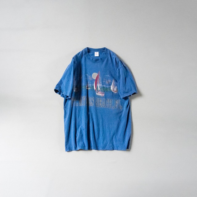 "WILDCATS" used T-shirt