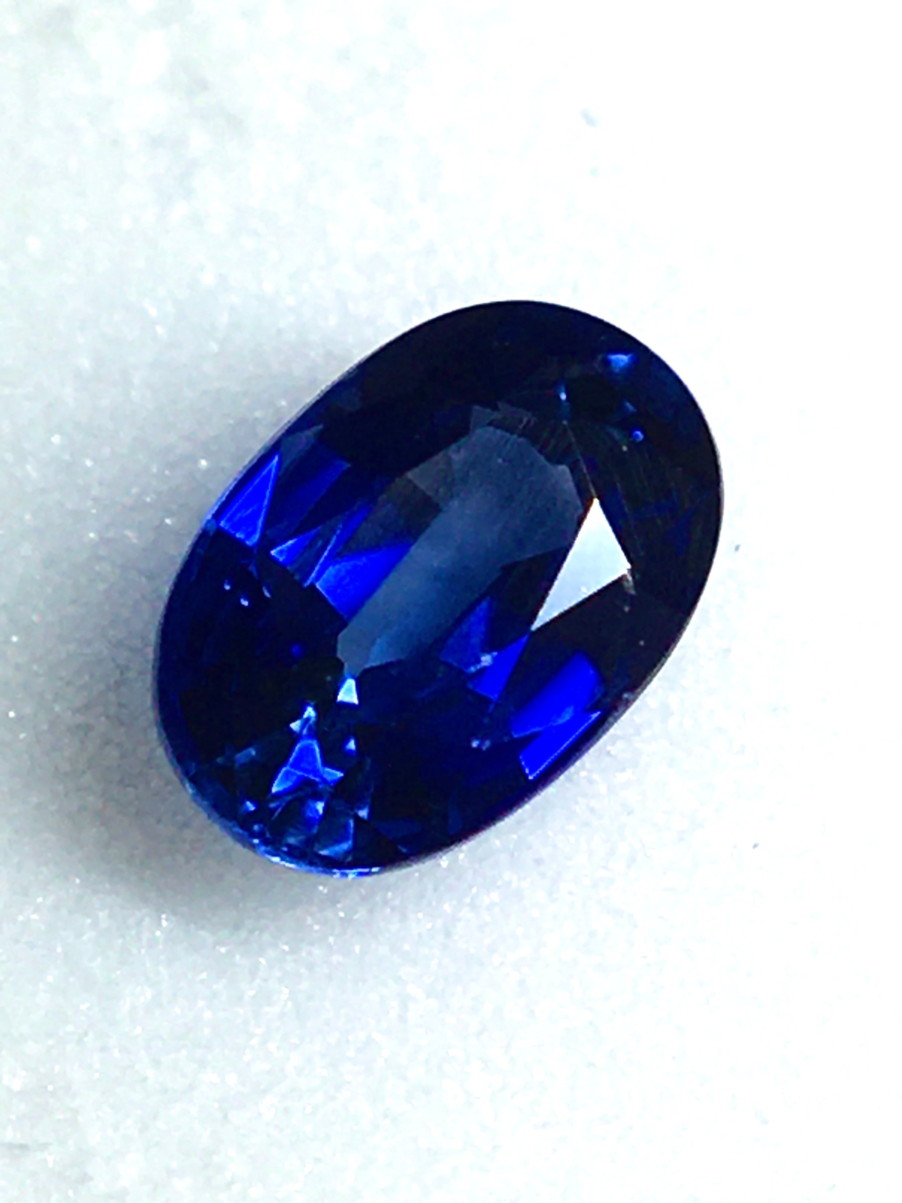 (R727-4)『加熱』天然ブルーサファイア　2.669ct