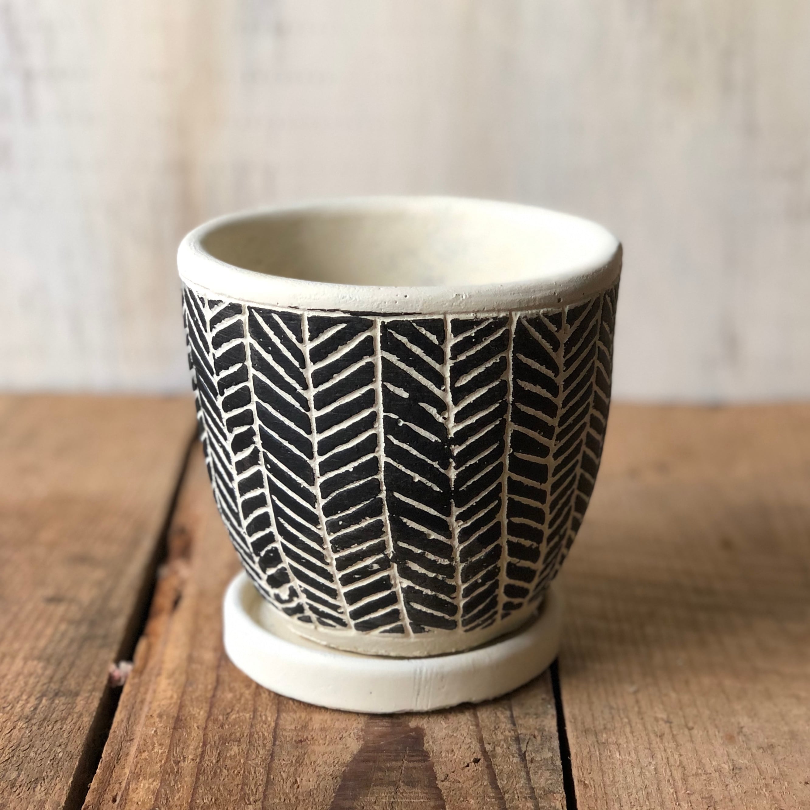 レリーフプランター ヘリンボーン