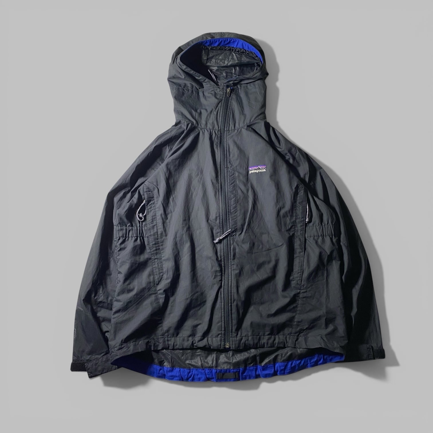 【2000年製】Patagonia エッセンシャルジャケット ブラック ナイロン 00s patagonia パタゴニア エッセンシャルジャケット M 黒 | WAGENTYPEII