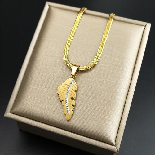 ペンダント ネックレス  ステンレス ビンテージ ゴールド シンプル 羽根 レディース ファッション フェザー スチール