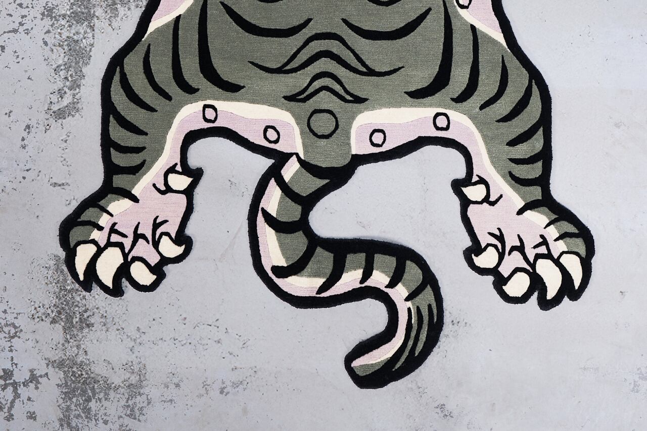 Tibetan Tiger Rug 《Lサイズ•ウール・オリジナル2・アラジングリーン