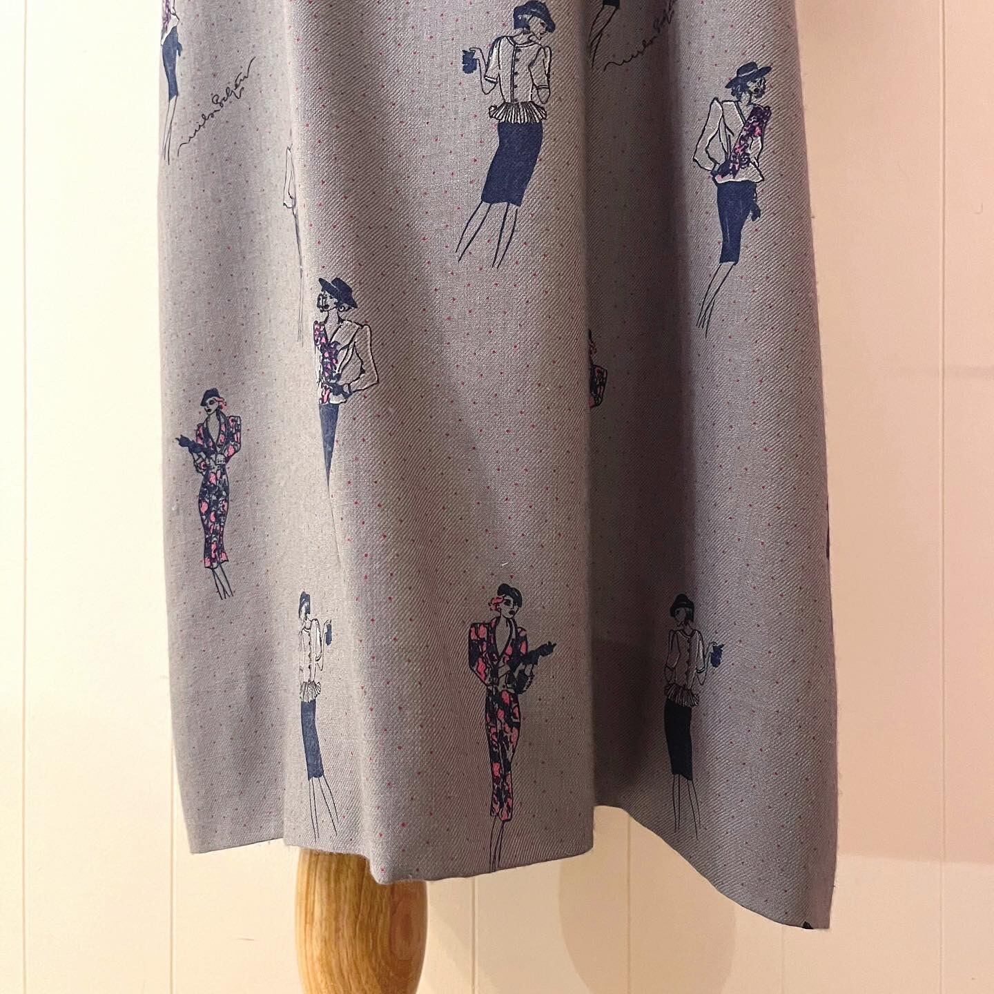 lady pink dot navy cuffs one-piece