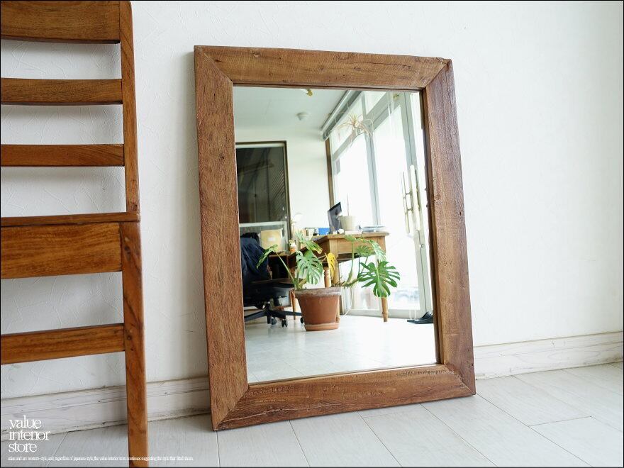 オールドチーク材の壁掛け鏡 80cm × 60cm 木製フレーム 無垢材 オールドチーク材の壁掛け鏡 80cm × 60cm 木製フレーム 無垢材