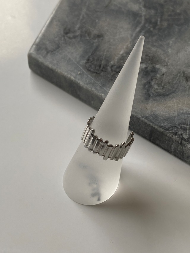 隣の生垣…ゴールド/シルバー　リング　フリーサイズ