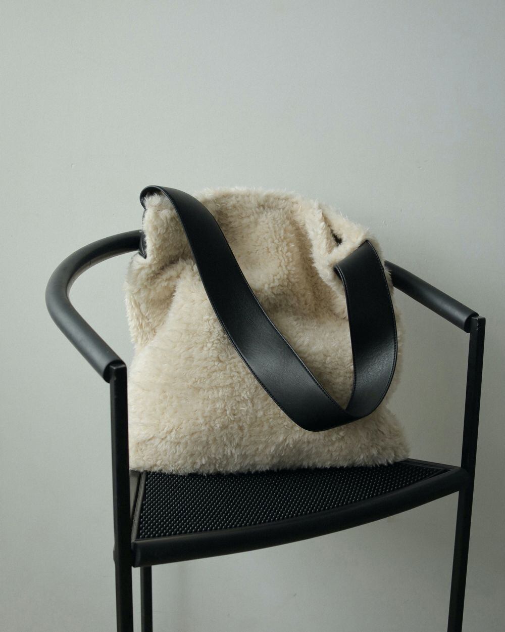 ànuke Boa Tote Bag | Loveliest