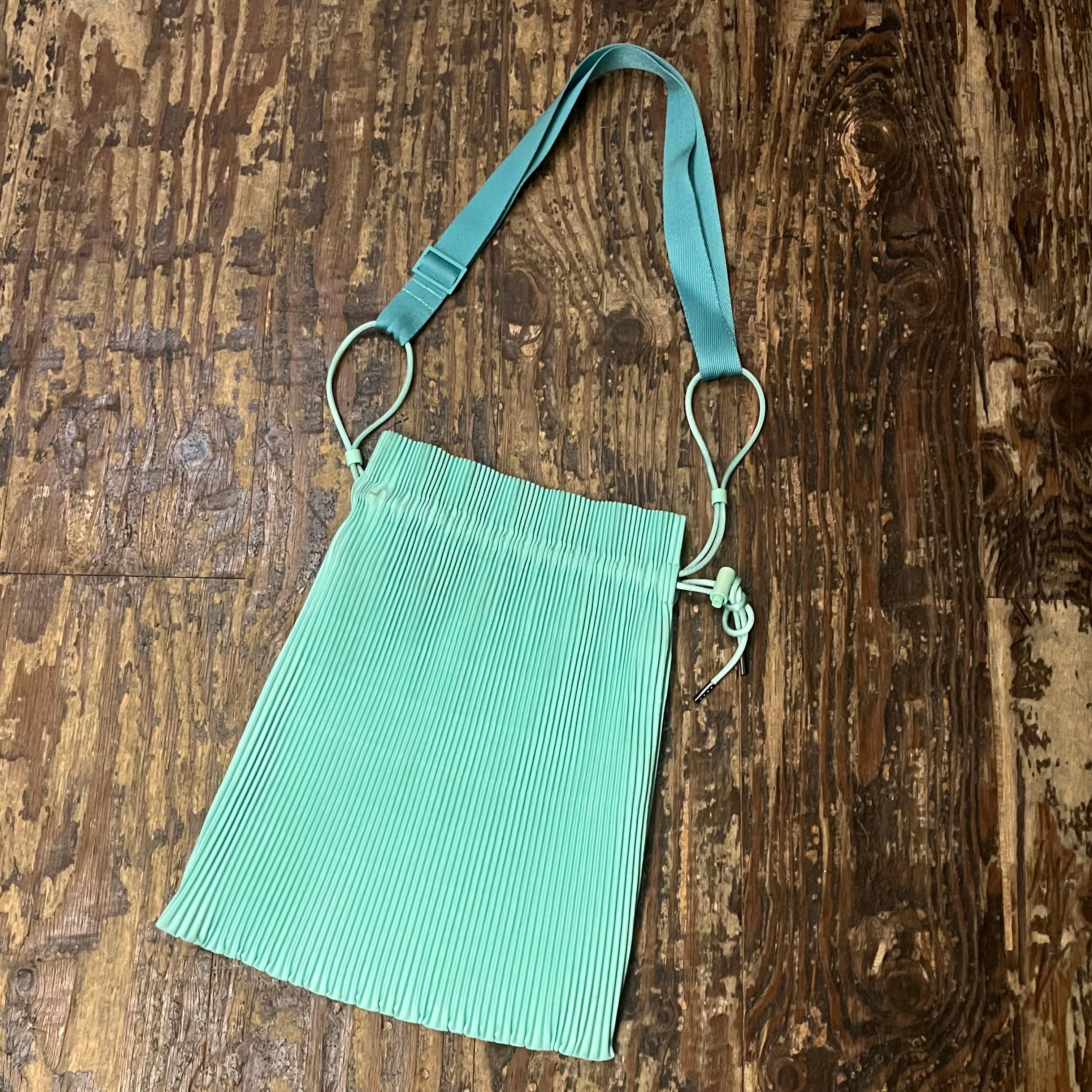 Pleats Please By Issey Miyake プリーツプリーズ バイ イッセイミヤケ  