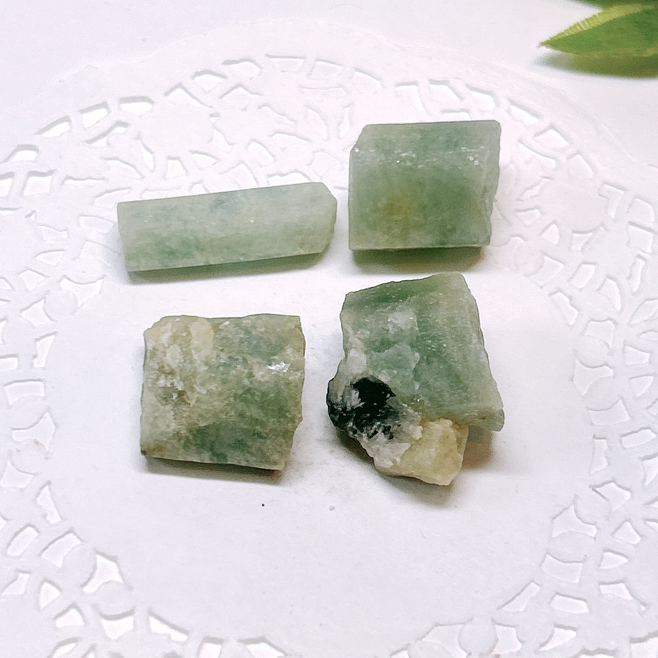 ⌂[原石]ベリル（緑柱石） | クリスタル・ワールド御徒町店