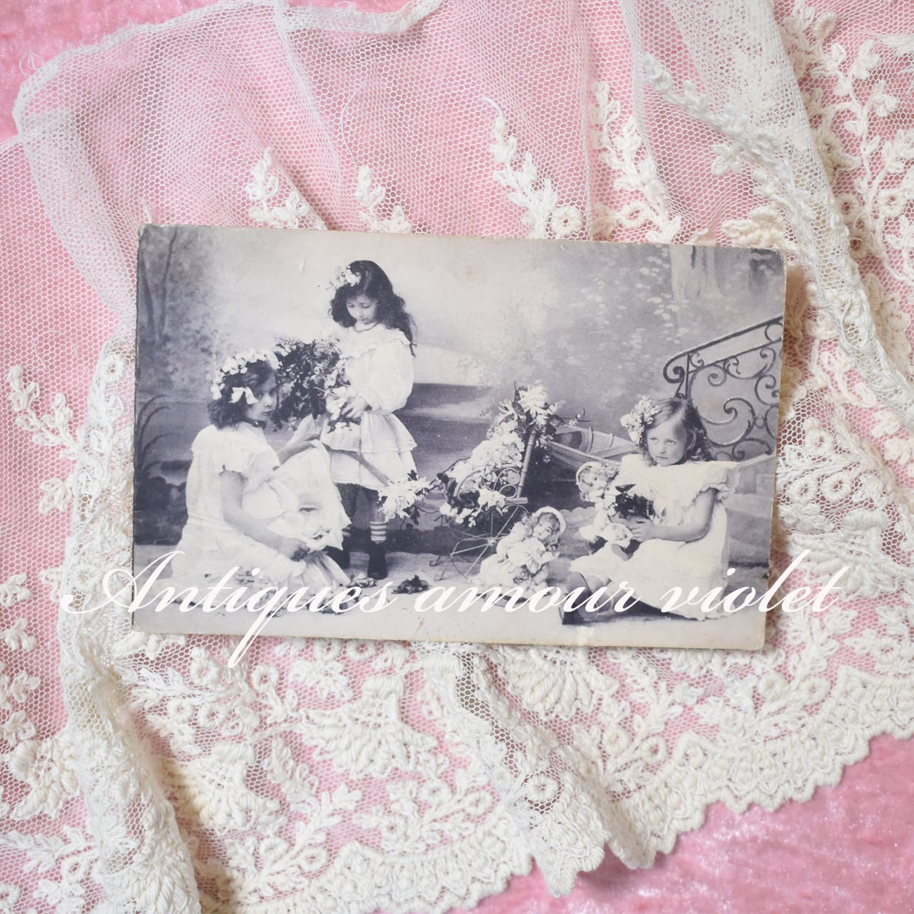 Antique postcard お人形と可愛い少女 France P203 | Antiques amour