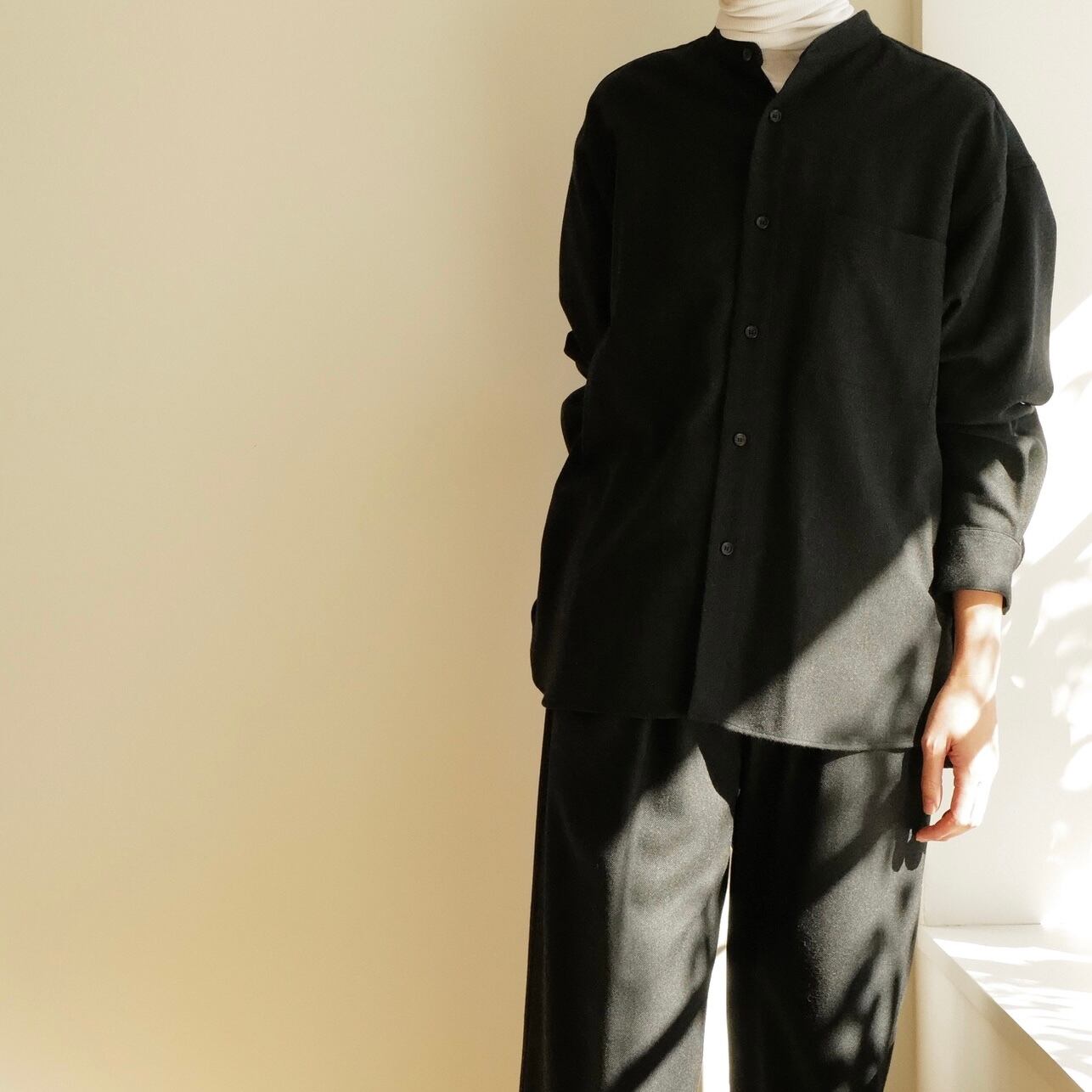 WIRROW ｜ Botany wool stand collar shirt | HJ GALLERY
