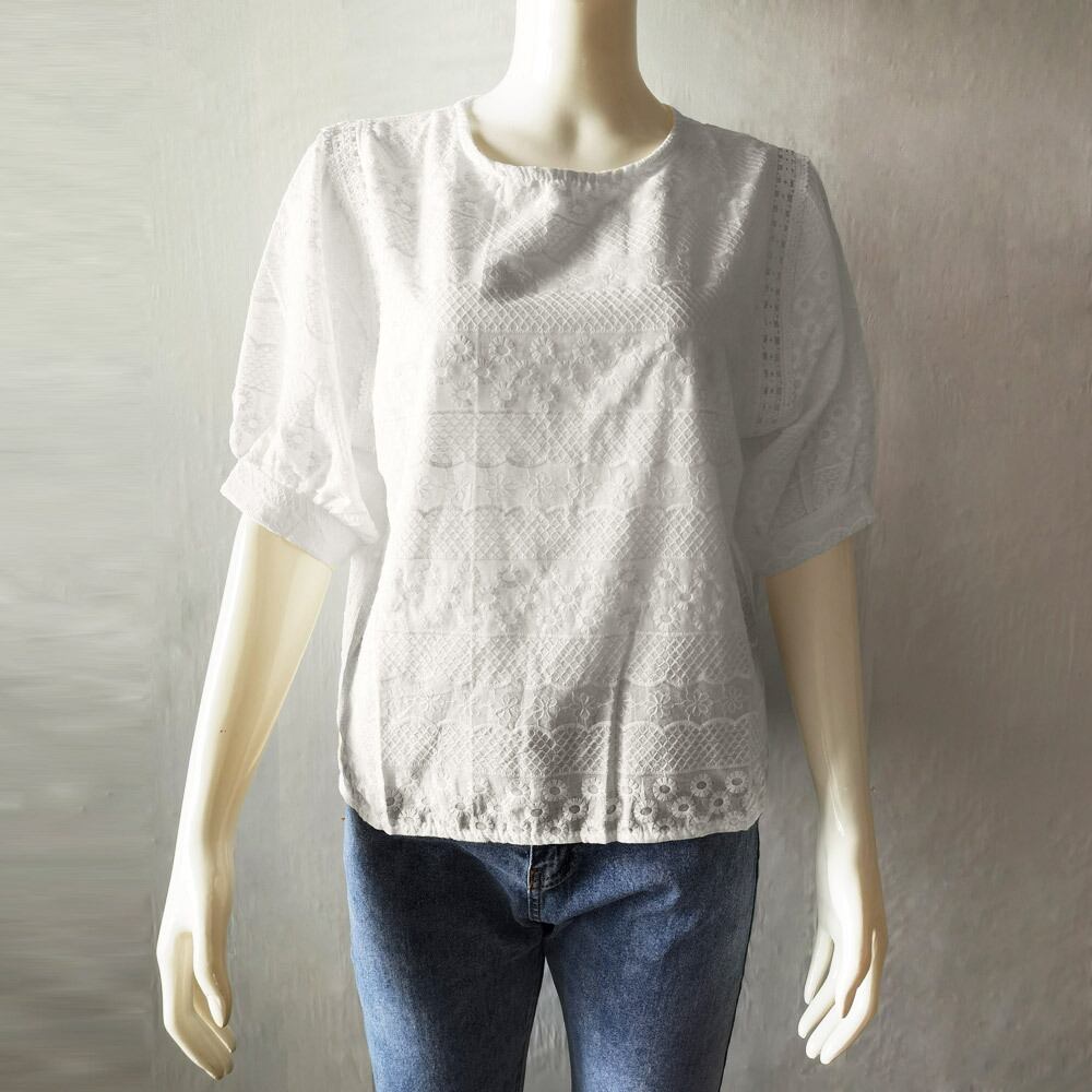 レース ブラウス レディース 春夏秋 韓国 パフスリーブ トップス 大人 かわいい きれいめ おしゃれ 花柄 刺繍 ホワイト 白 大人可愛い 大人女子