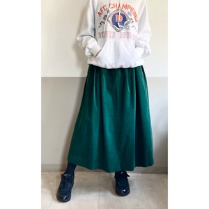 Green Corduroy Flare Tuck Long Skirt
