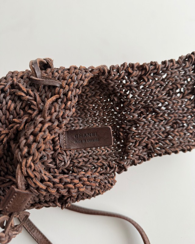 2000s CHANEL LEATHER MESH SHOULDER BAG
