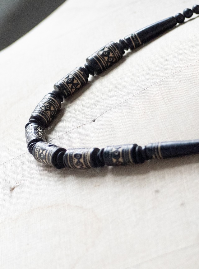 unknown 1980s Tribal design necklace