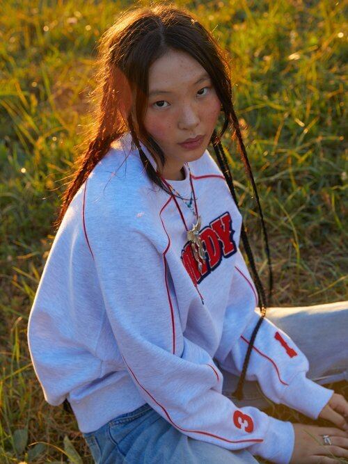 ☆AESPA カリナ 着用！！【asif Calie】HOWDY PIPING SWEATSHIRT