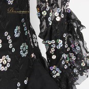 社交ダンス 衣装 スタンダード ドレス ワンピース パーティドレス prima boutique 黒 ブラック系 シルバー系 キラキラ フリル ステージ衣装 黒ドレス ロングドレス フリルスカート ティアードスカート ラッフルスカート 総柄 ドット柄 花柄風 スパンコール風 ラメ きらきら 体型カバー キラキラワンピース ステージ用 舞台衣装 ダンス発表会 パーティー 結婚式 二次会 ナイトイベント 華やか 上品 エレガント アーバンブラック プリマブティック ブラックフォーマル風 光沢感