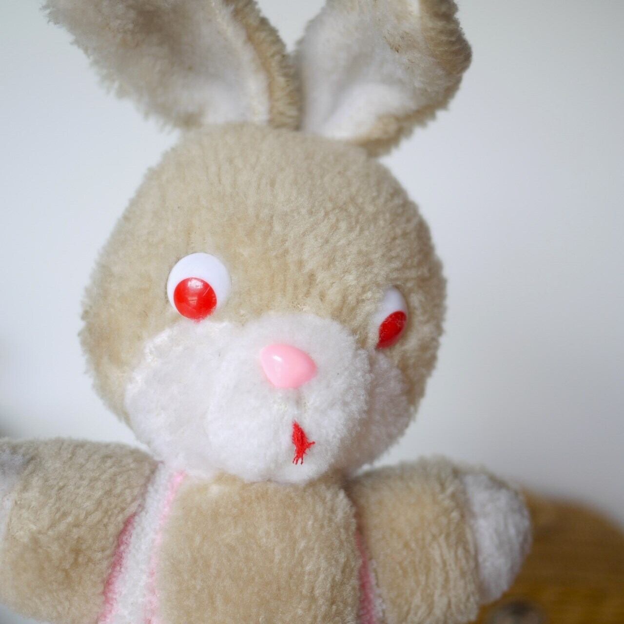 Pinkオーバーオール レトロうさぎ ドイツ