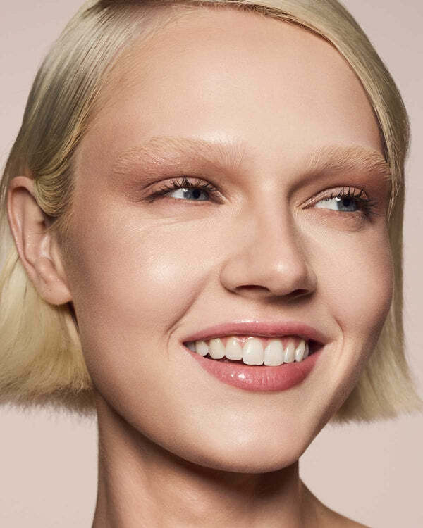 FENTY BEAUTY 】 GLOSS BOMB グロスボム FUSSY フェンティビューティー