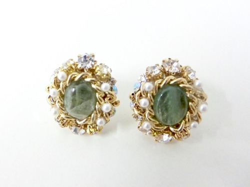 【 UNSEABLE 】Vintage design earrings Green