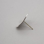 hatsuyuki　（純銀/K18）　Pierced　earring　（M）