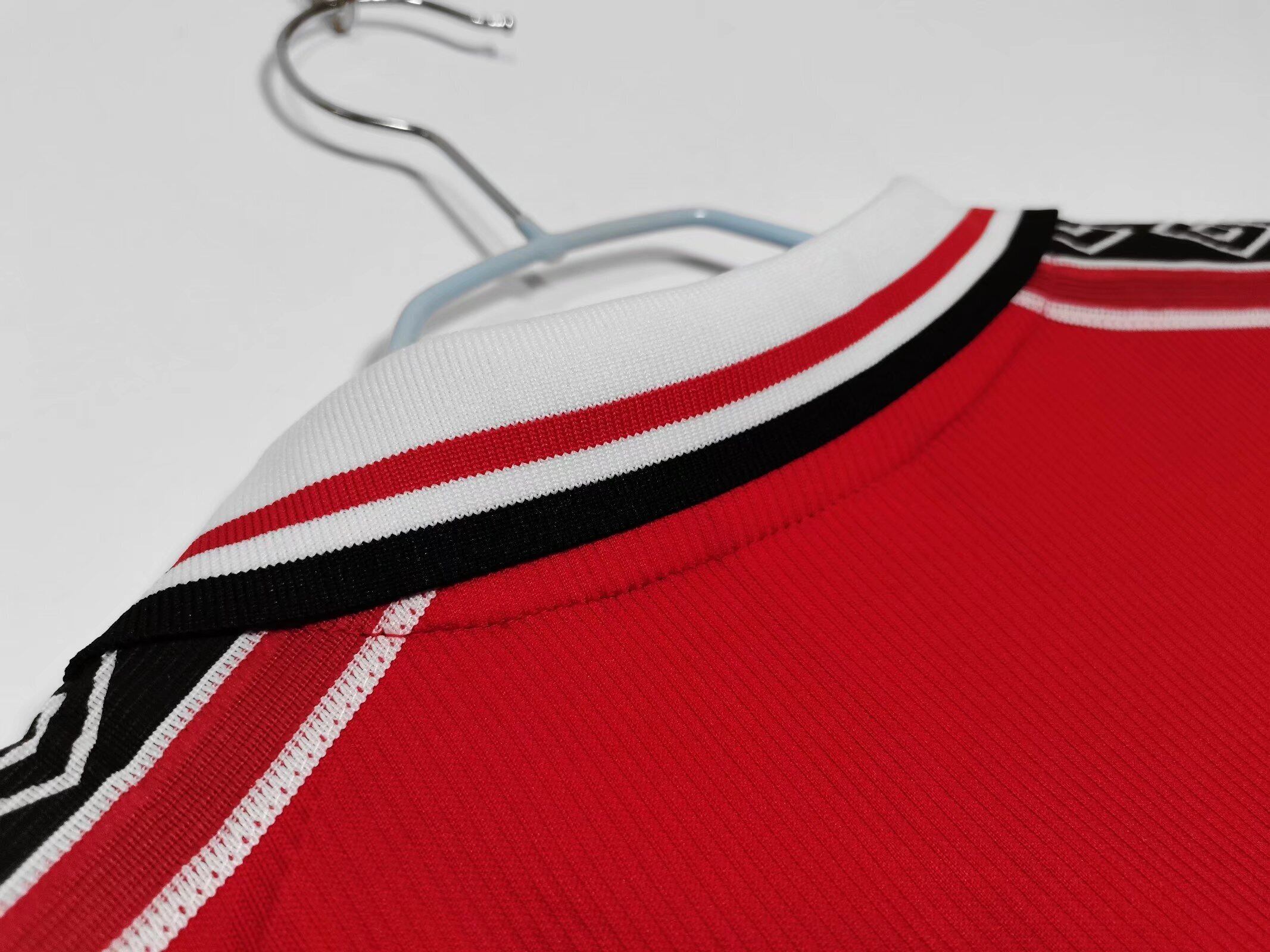 98-99 Manchester United Home Retro Jersey マンチェスター