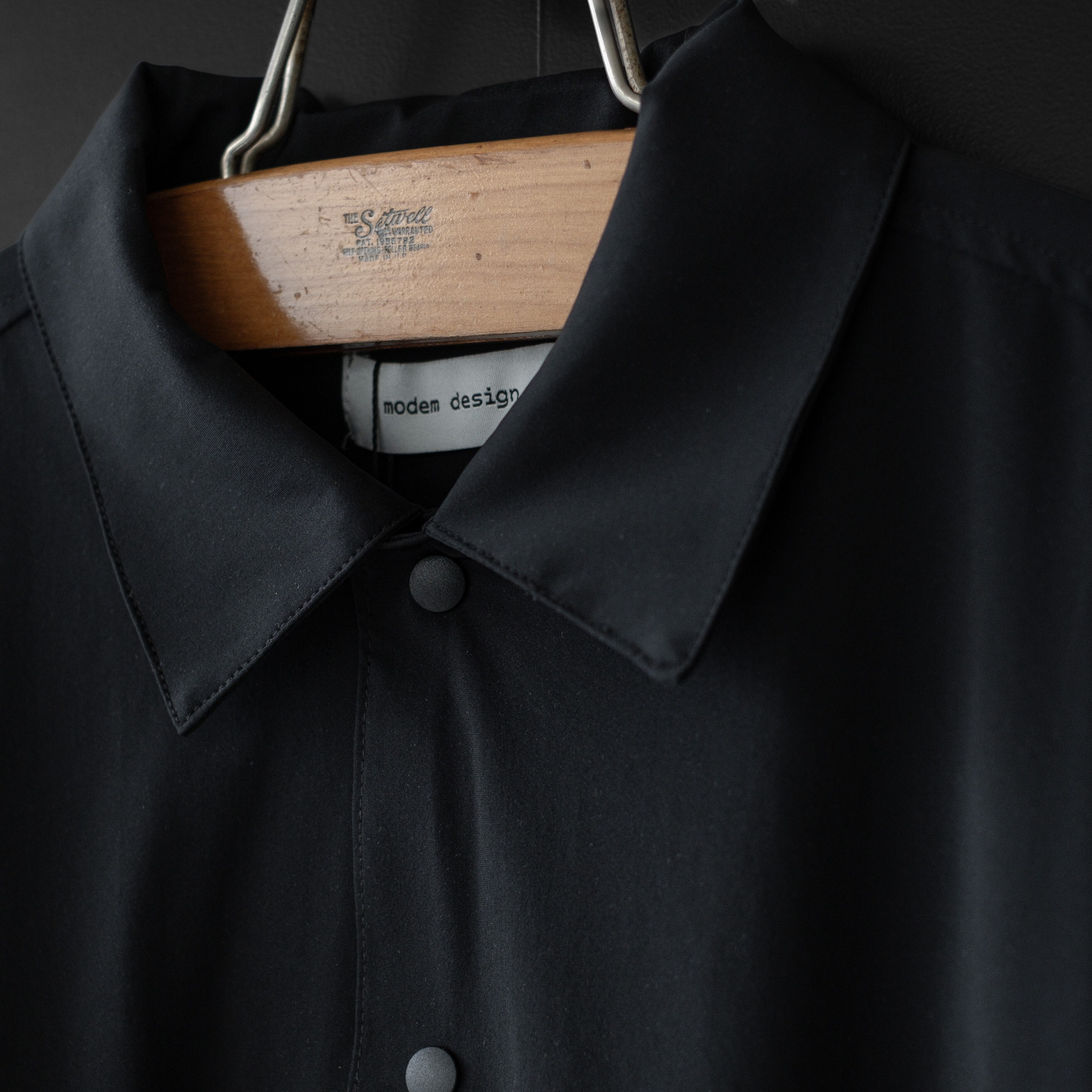 modem design】 functional shirt (black) | dros dro