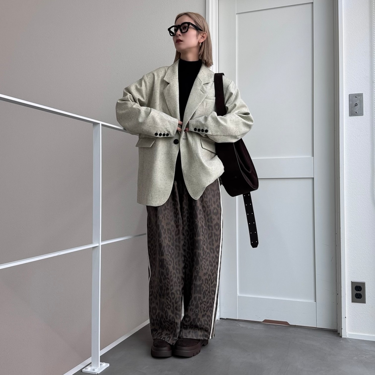 mixツイルオーバーハンサムJK/ライトベージュ