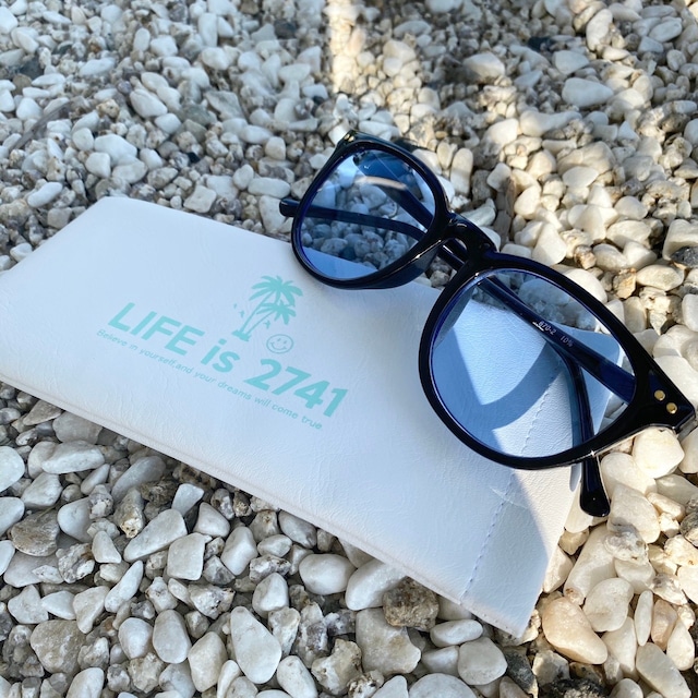 再販！王道ロングセラー600本完売！UV99％CUT★LIFE is Waikikiウェリントンブルーサングラス ケース付¥3990(￥4389)