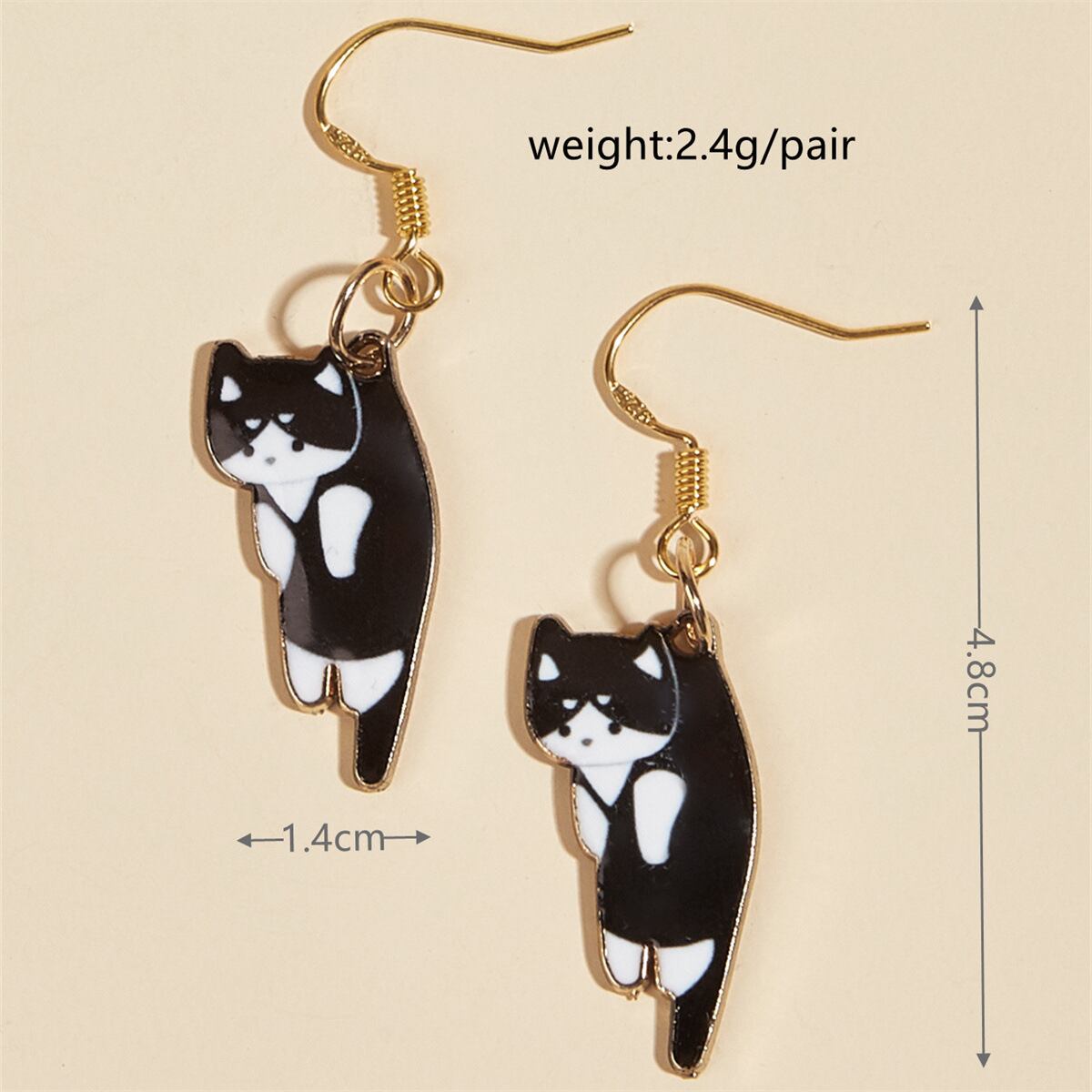 ぶらさがり猫  ピアス‪ஐ‬イヤリング