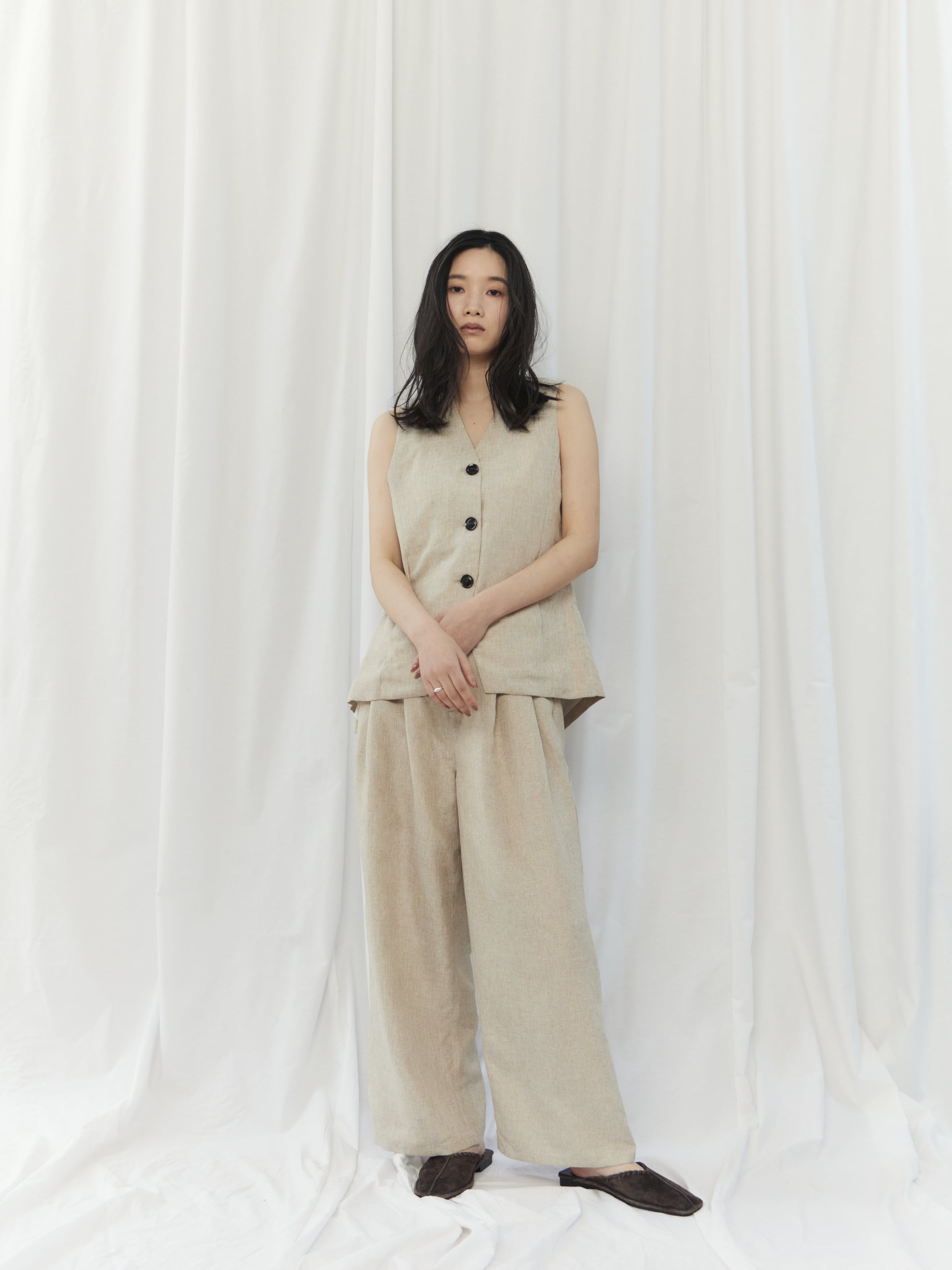 LINEN LIKE BACK OPEN VEST（ﾘﾈﾝﾗｲｸﾊﾞｯｸｵｰﾌﾟﾝﾍﾞｽﾄ）【3276100】 | CIEL'AIR
