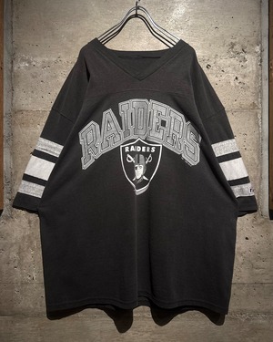 【Caka】90's “RAIDERS” Logo Design Vintage Football Type T-Shirt