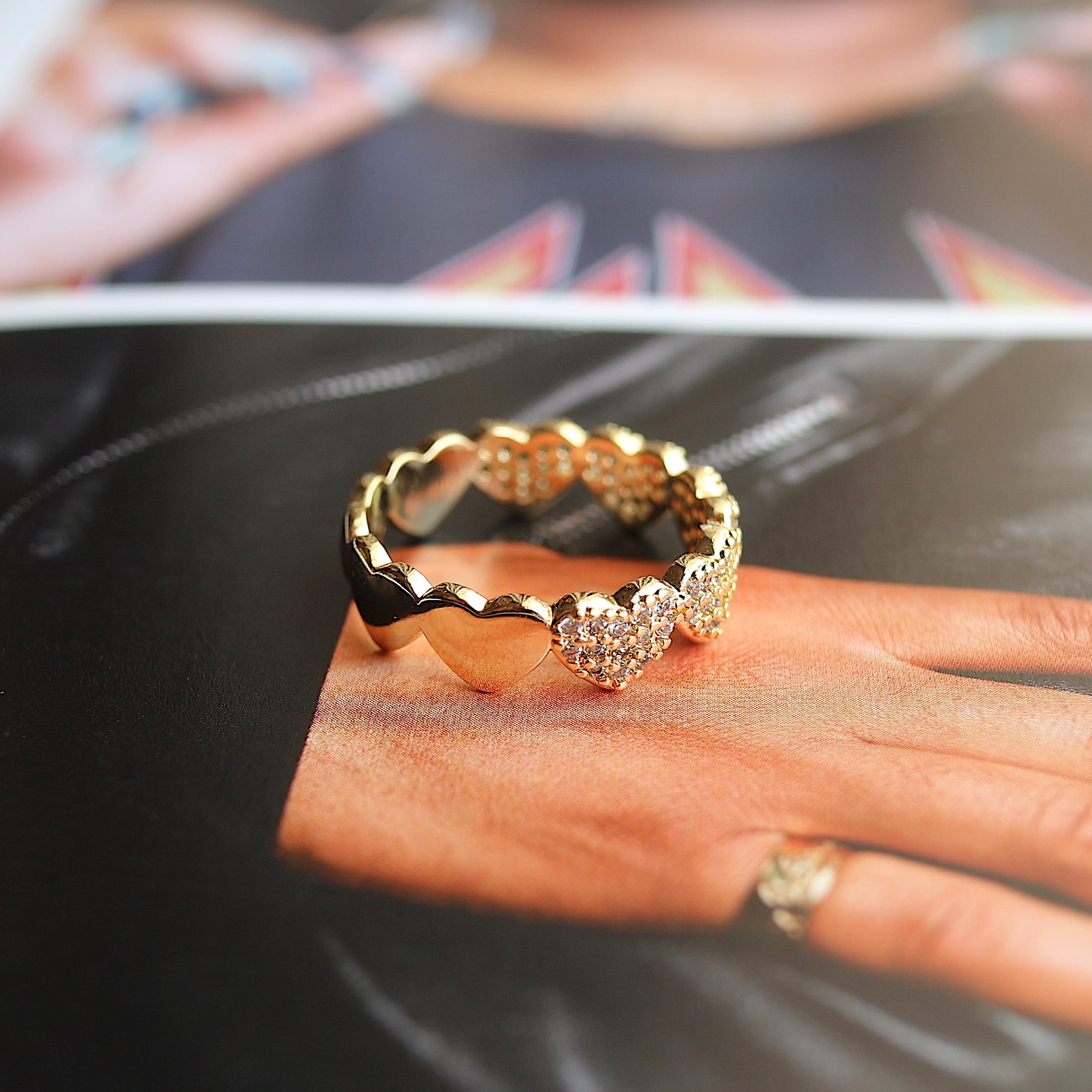 k18 ヴィクトリアン　オールドマインカットダイヤモンド　ファイブストーンリング k18 ヴィクトリアン オールドマインカットダイヤモンド ファイブ