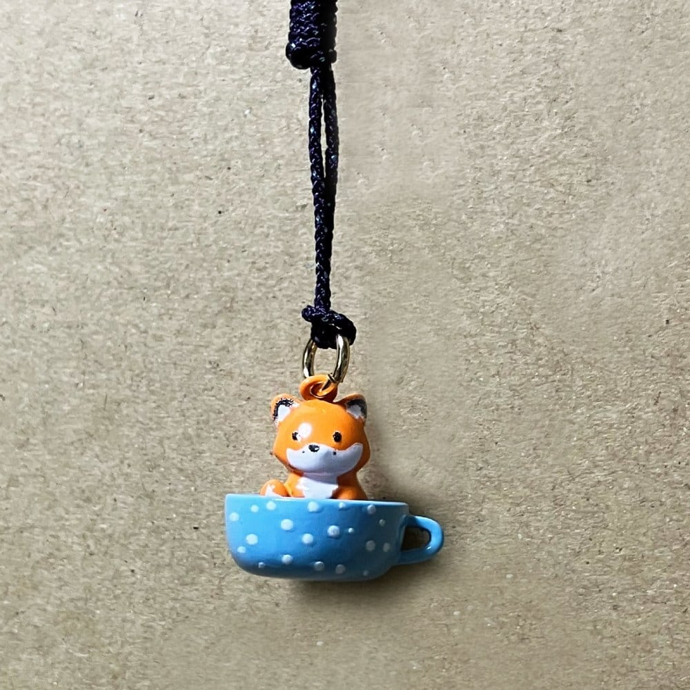 ティーカップ きつね 根付 キツネ ストラップ | きつねの雑貨屋さん