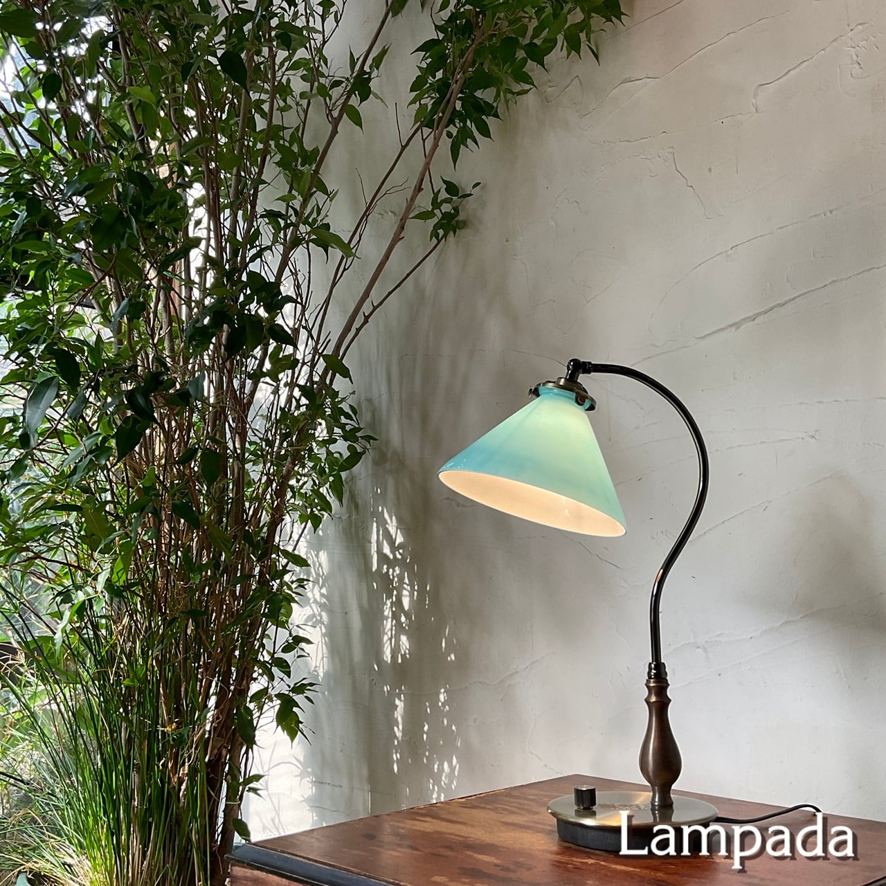 サンヨウ〕ガラススタンドライト SYS1570503 | 照明＆エシカルライフ