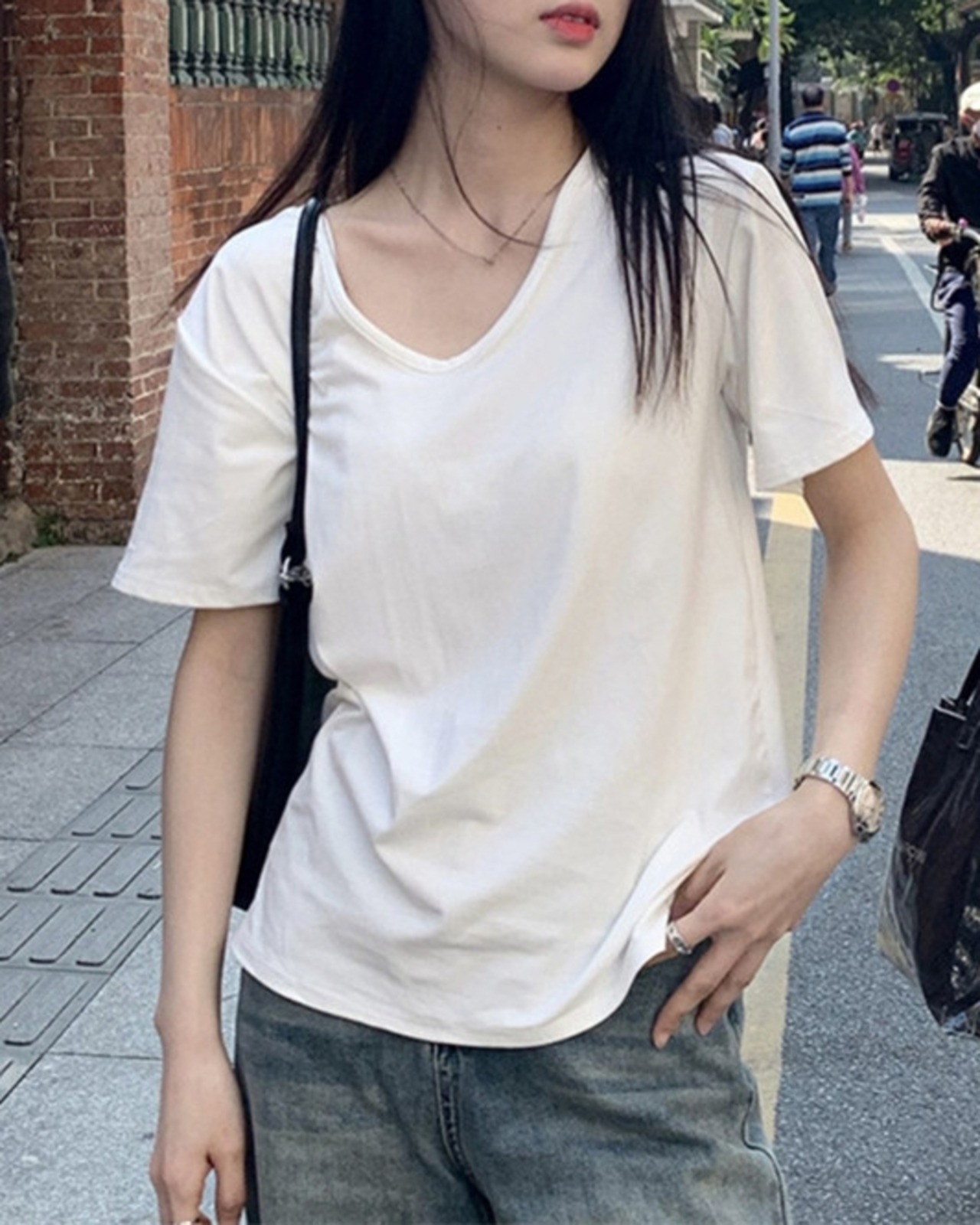 Vネックベーシック半袖 Tシャツ 2color A1006 - 3