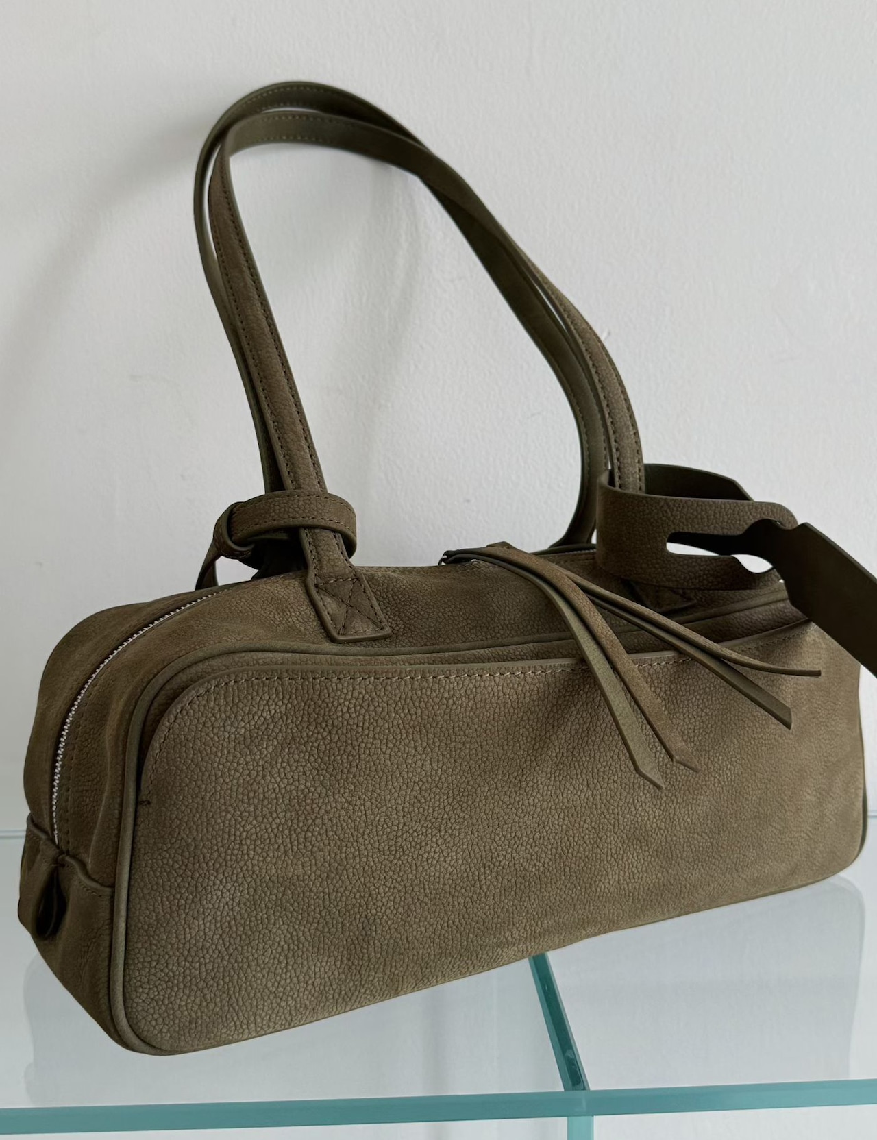 【新作5％OFF・3日間】牛革100％・Pocket Shoulder Bag_4colors