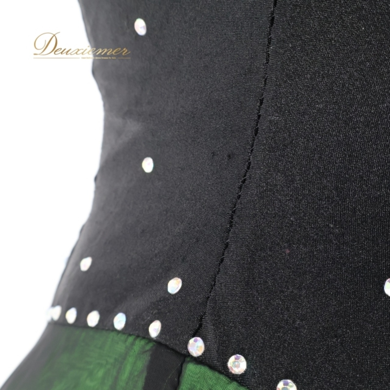 社交ダンス 衣装 スタンダードドレス ワンピース ドレス 黒 レース フリル デモ 競技 ダンス パーティ 発表会 緑 ブラック系 グリーン系 おしゃれ 大きな袖 上品 競技用 レオタード フォーマル 衣装